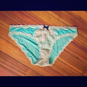 Victoria’s Secret cheekini